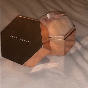 Fenty Beauty Rosé On Ice Fairy Bomb